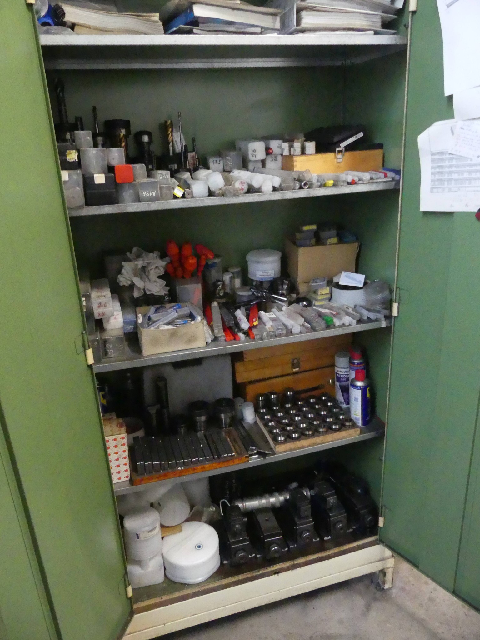 Maschinen und Betriebsausstattung eines Maschinenbauunternehmens-2