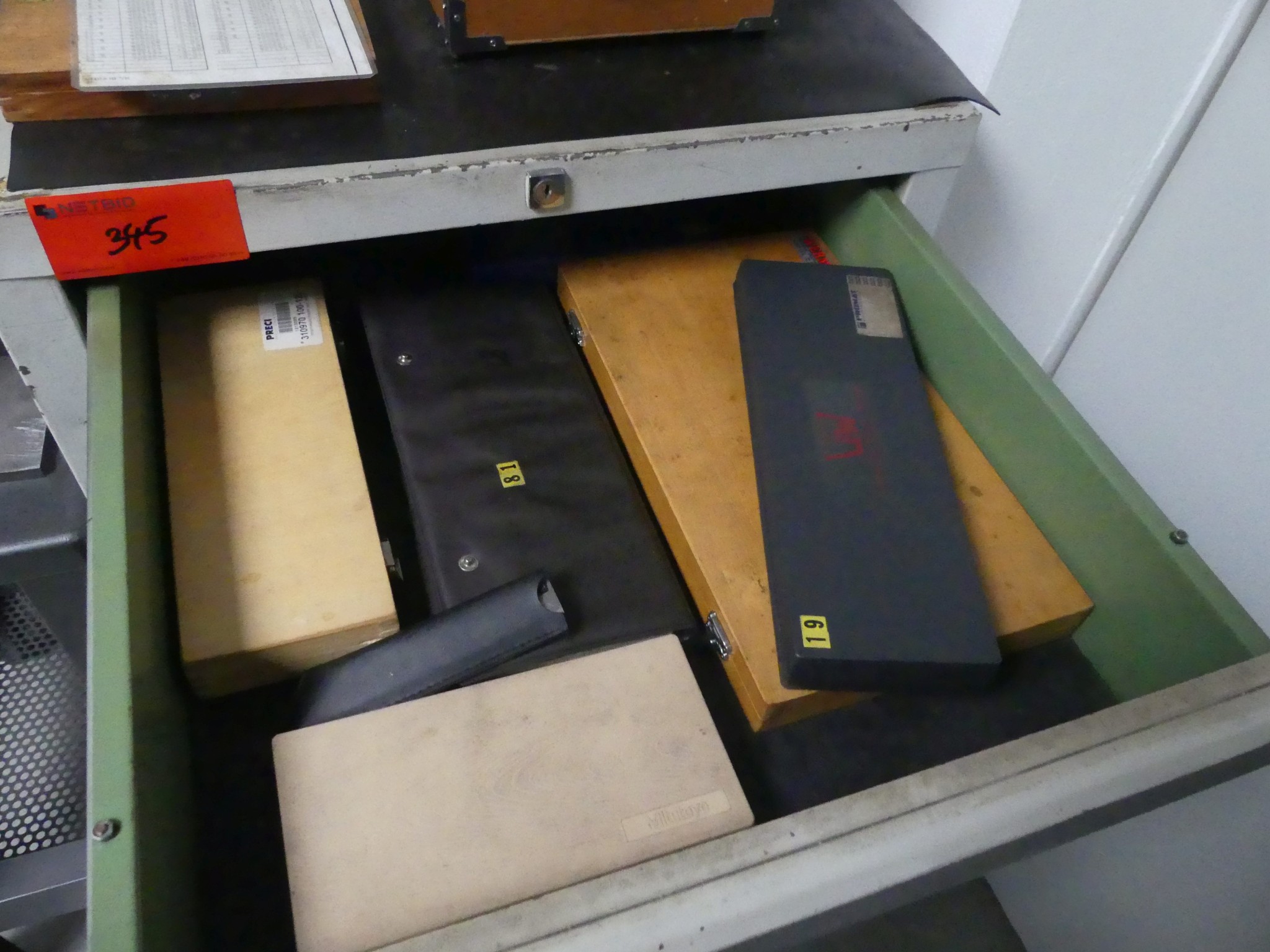 Maschinen und Betriebsausstattung eines Maschinenbauunternehmens-2