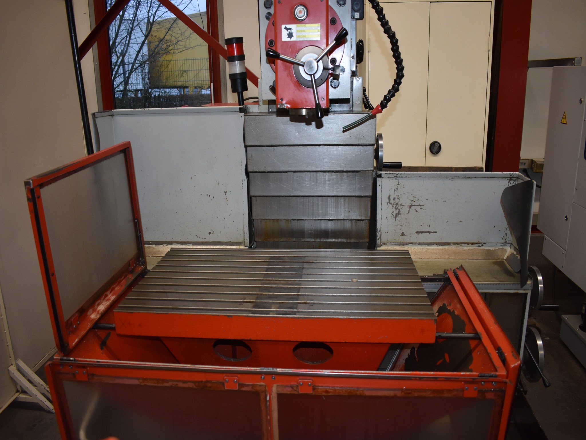 Maschinen und Betriebsausstattung eines Maschinenbauunternehmens-4