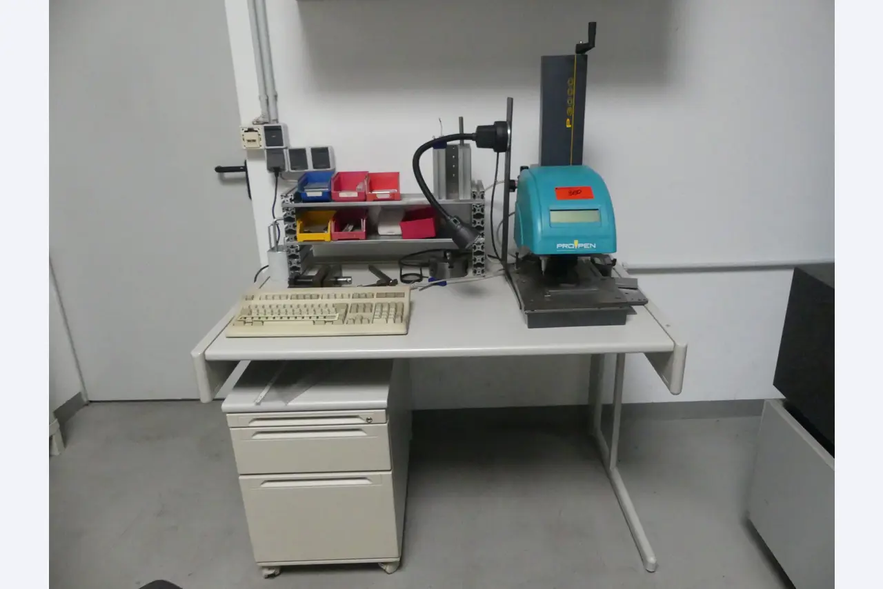 Maschinen und Betriebsausstattung eines Maschinenbauunternehmens-2