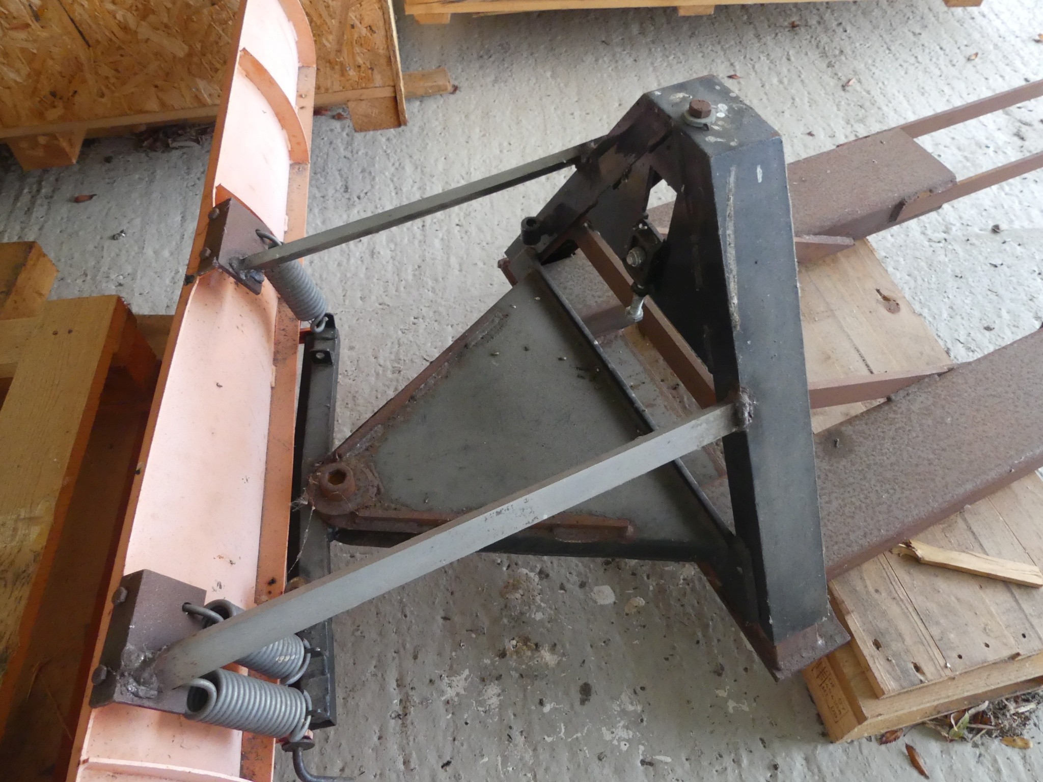 Maschinen und Betriebsausstattung eines Maschinenbauunternehmens-1