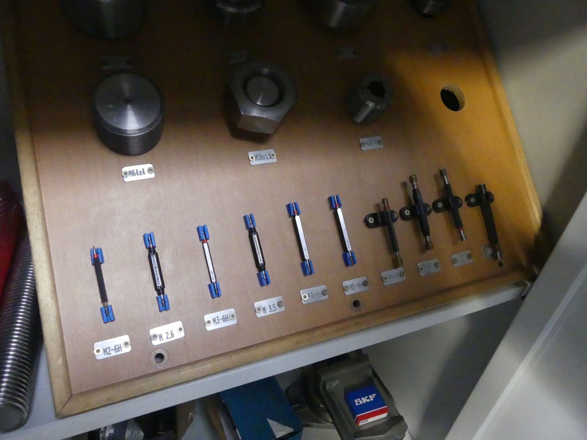 Maschinen und Betriebsausstattung eines Maschinenbauunternehmens-5