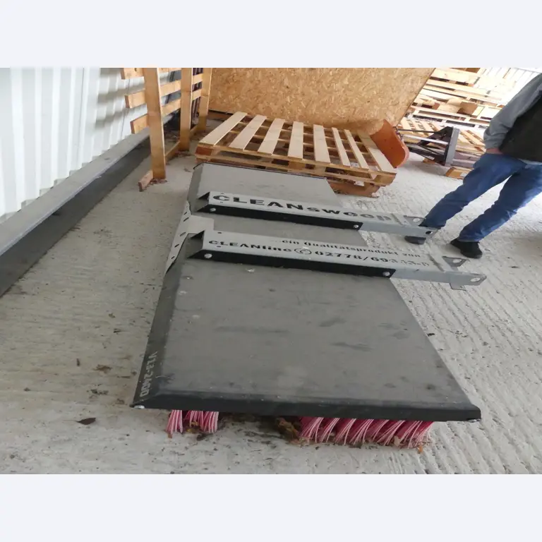 Maschinen und Betriebsausstattung eines Maschinenbauunternehmens-1