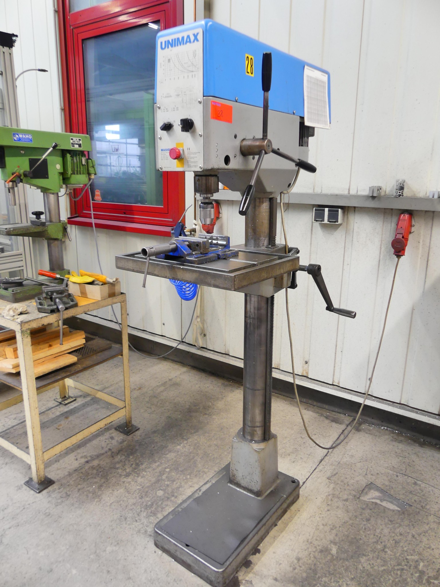 Maschinen und Betriebsausstattung eines Maschinenbauunternehmens-1