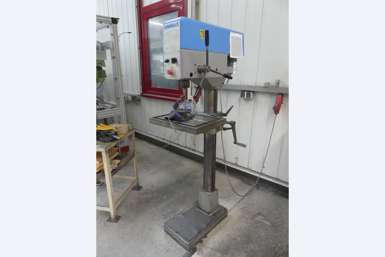 Maschinen und Betriebsausstattung eines Maschinenbauunternehmens-2