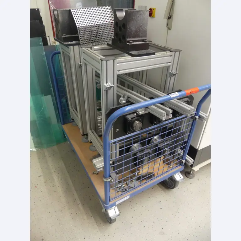 Maschinen und Betriebsausstattung eines Maschinenbauunternehmens-1