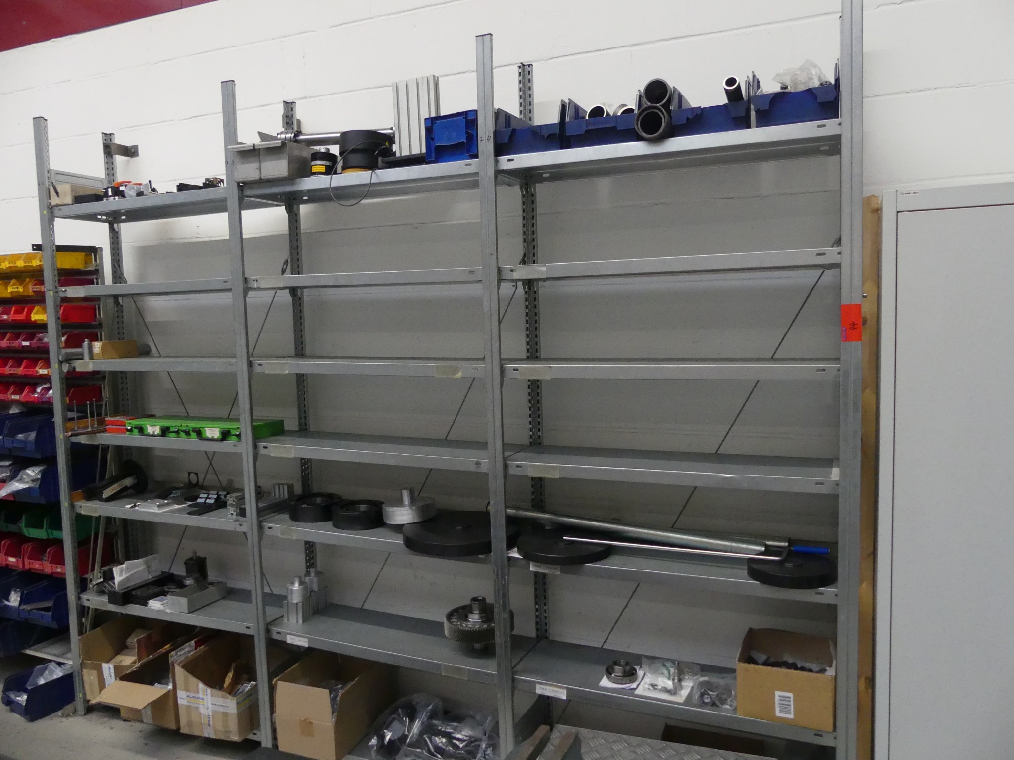 Maschinen und Betriebsausstattung eines Maschinenbauunternehmens-1