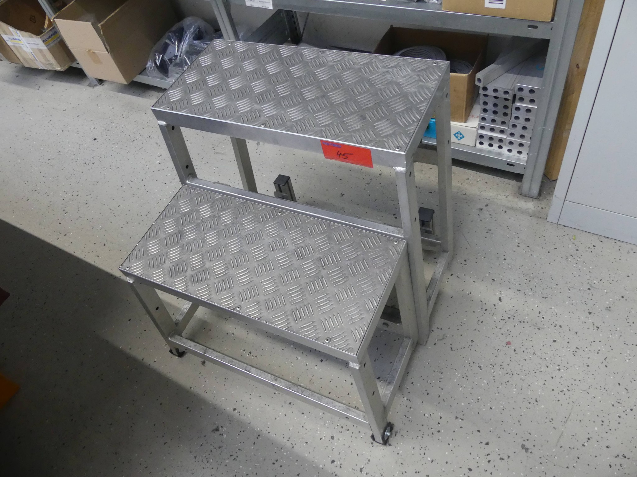 Maschinen und Betriebsausstattung eines Maschinenbauunternehmens-1