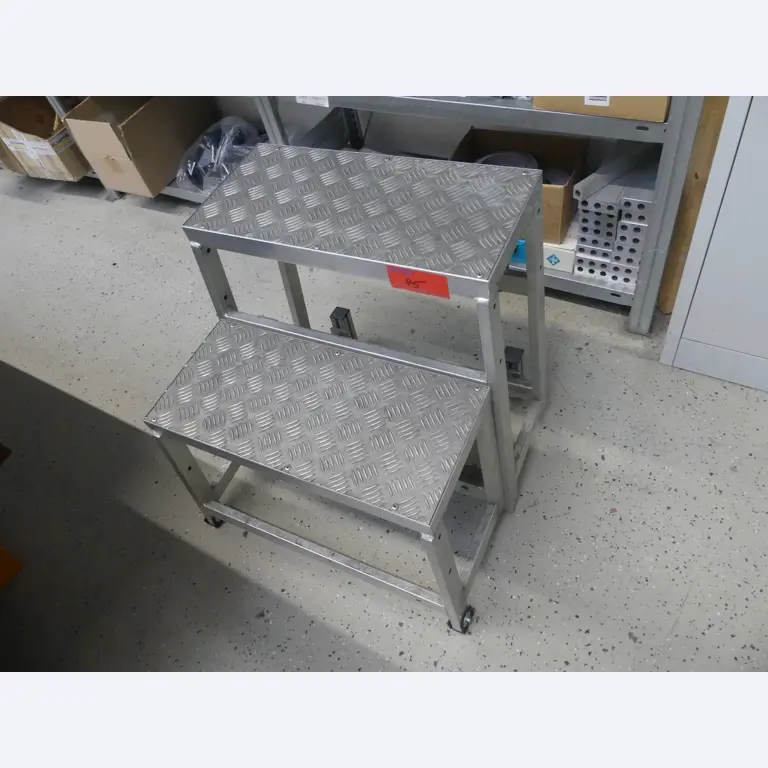 Maschinen und Betriebsausstattung eines Maschinenbauunternehmens-1