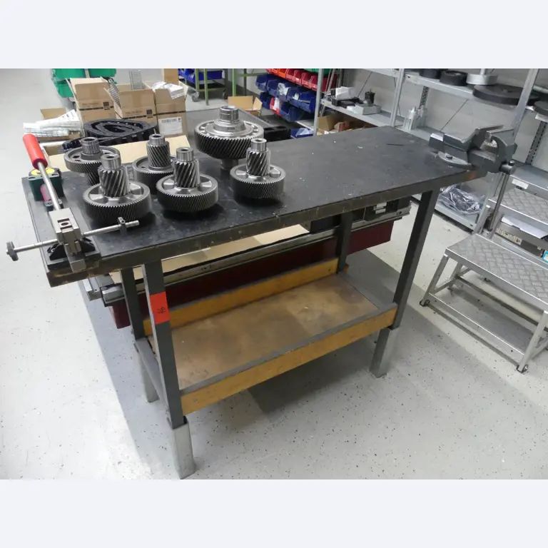 Maschinen und Betriebsausstattung eines Maschinenbauunternehmens-1