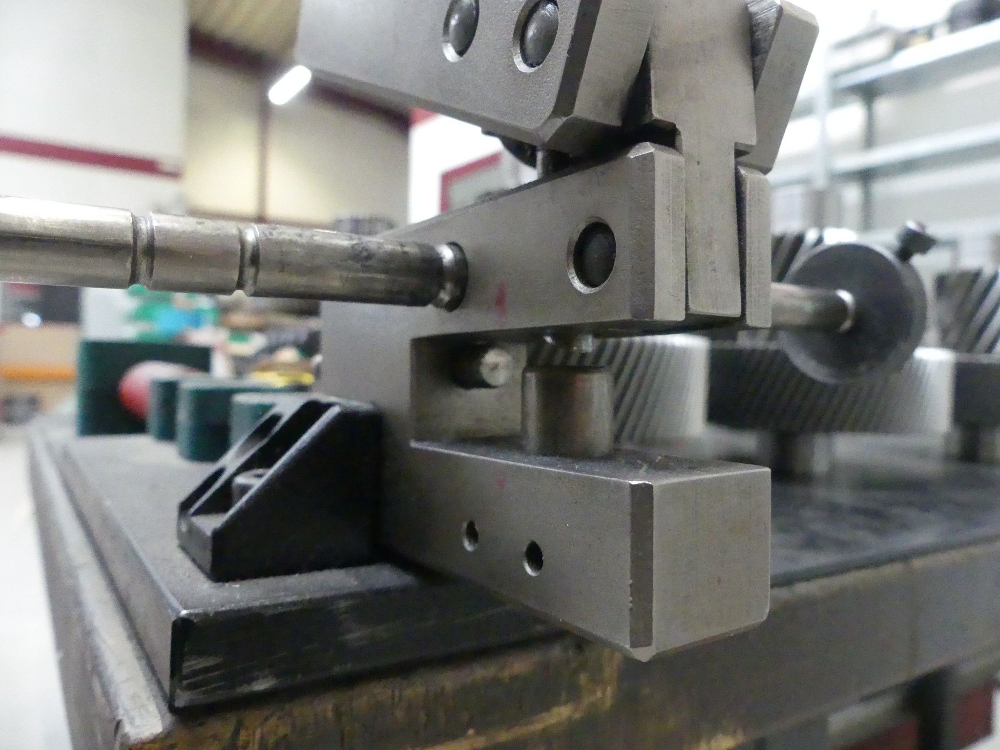 Maschinen und Betriebsausstattung eines Maschinenbauunternehmens-3