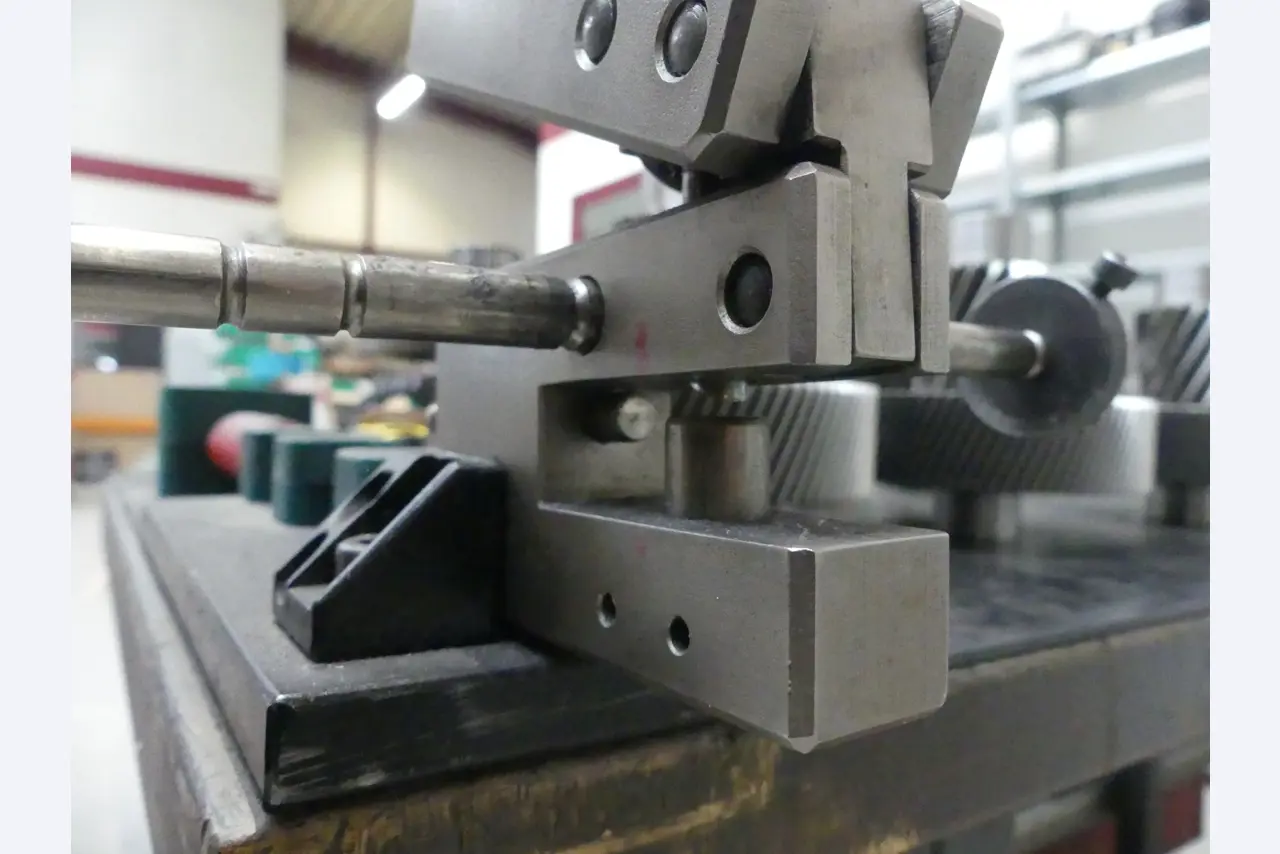 Maschinen und Betriebsausstattung eines Maschinenbauunternehmens-3