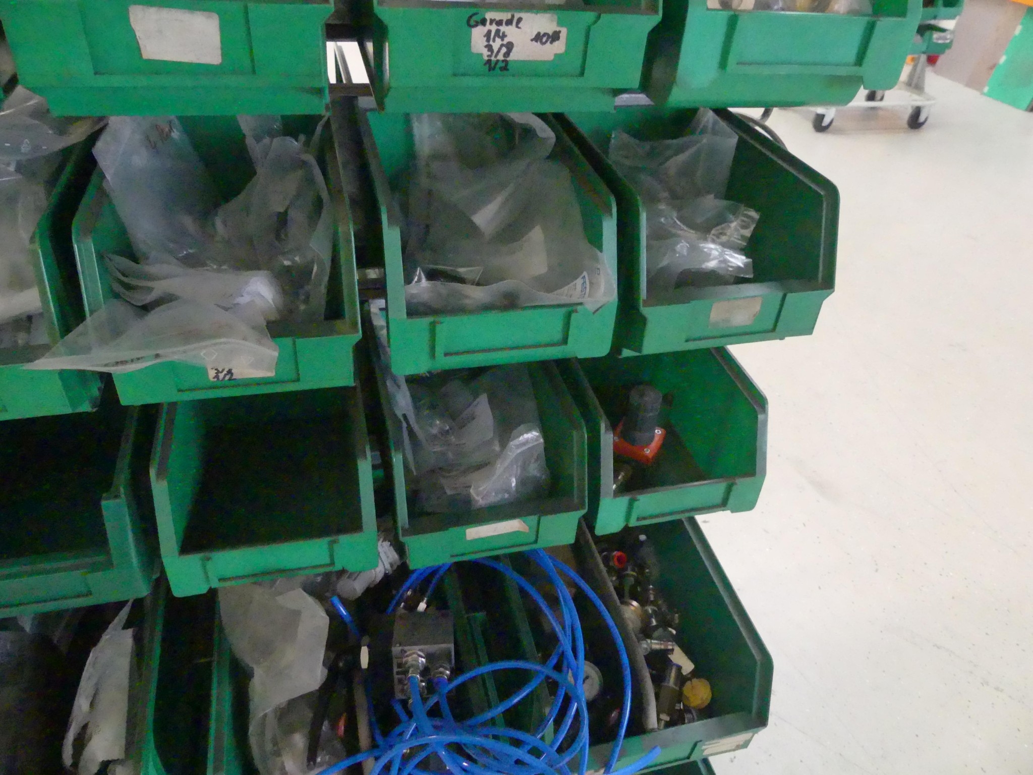 Maschinen und Betriebsausstattung eines Maschinenbauunternehmens-10