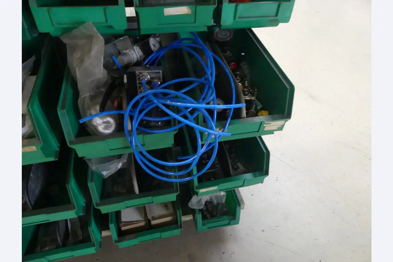 Maschinen und Betriebsausstattung eines Maschinenbauunternehmens-13