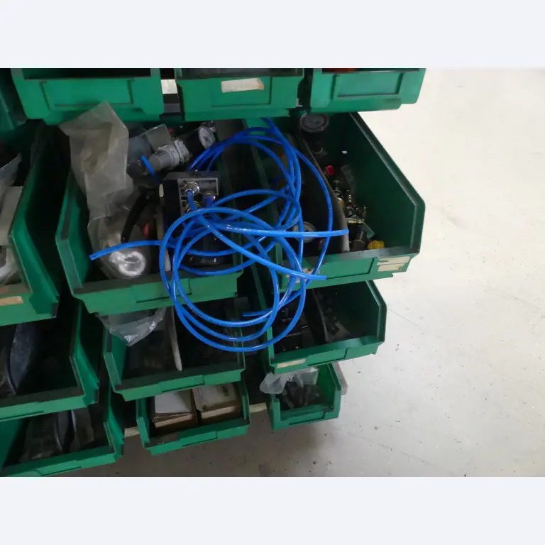 Maschinen und Betriebsausstattung eines Maschinenbauunternehmens-13