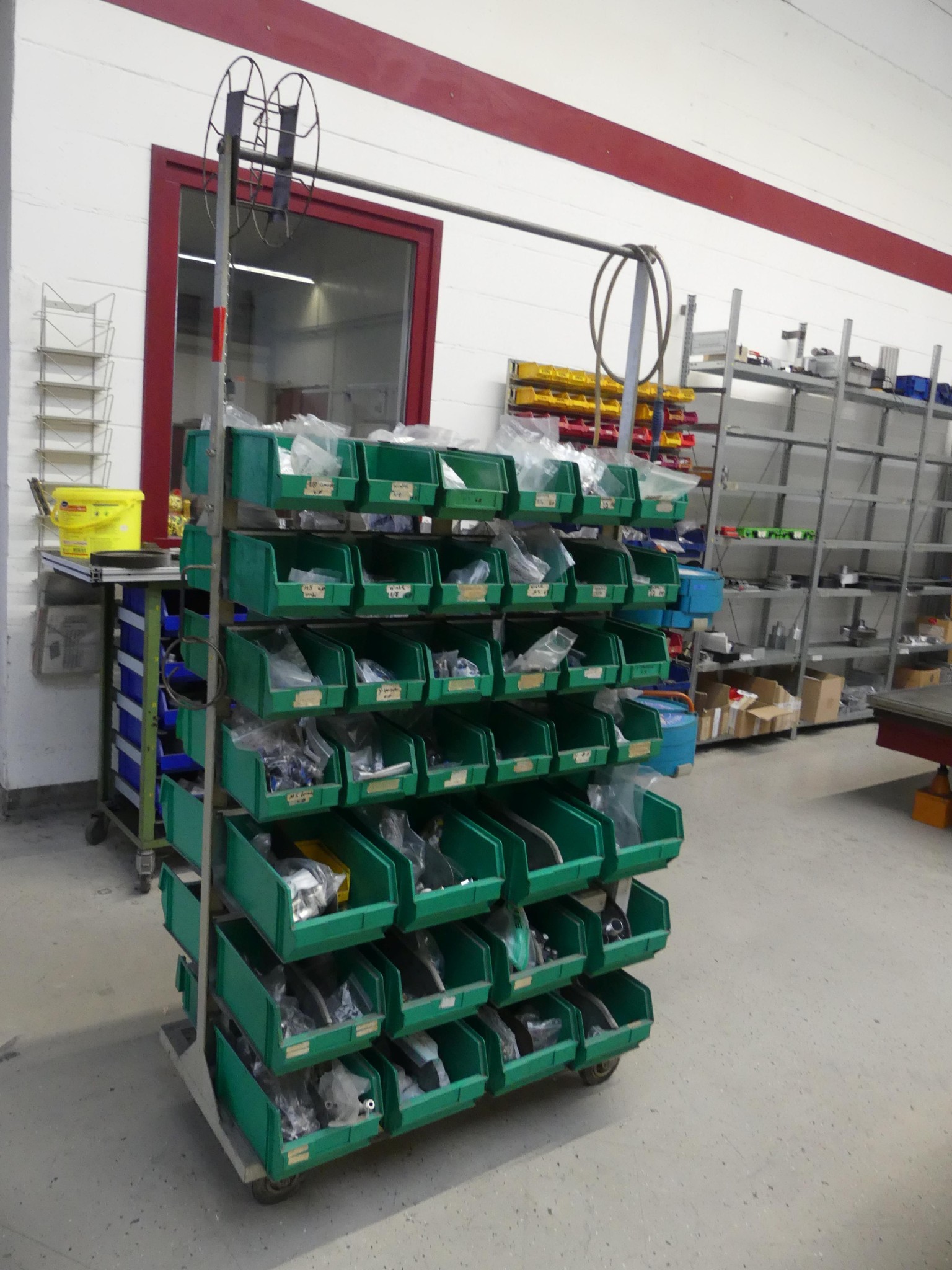 Maschinen und Betriebsausstattung eines Maschinenbauunternehmens-1