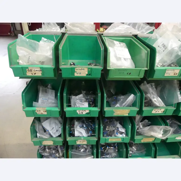 Maschinen und Betriebsausstattung eines Maschinenbauunternehmens-2