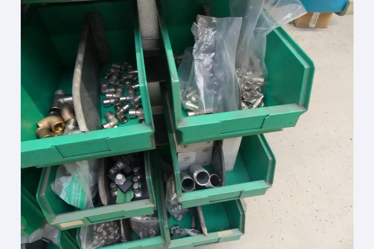 Maschinen und Betriebsausstattung eines Maschinenbauunternehmens-7