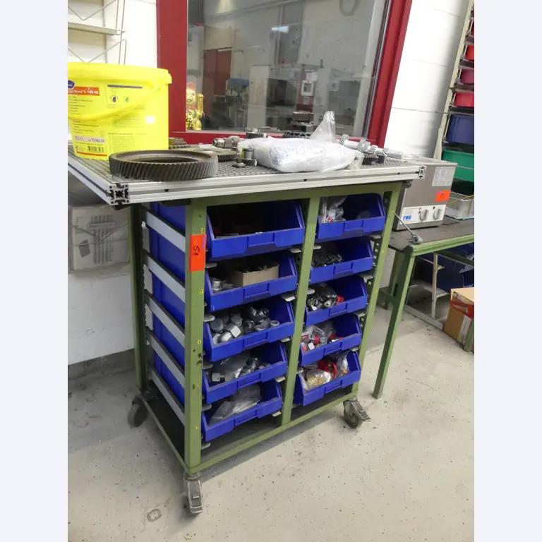 Maschinen und Betriebsausstattung eines Maschinenbauunternehmens-1