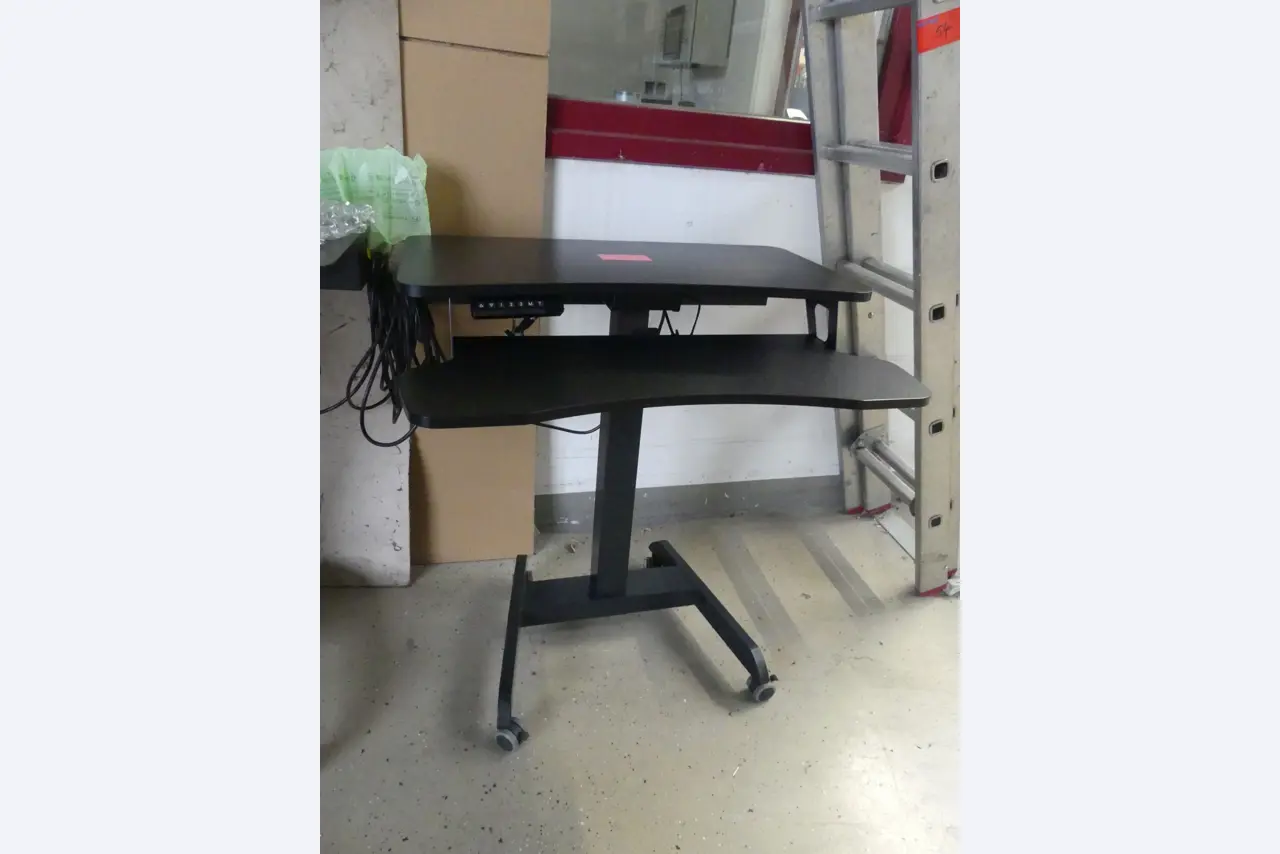 Maschinen und Betriebsausstattung eines Maschinenbauunternehmens-1