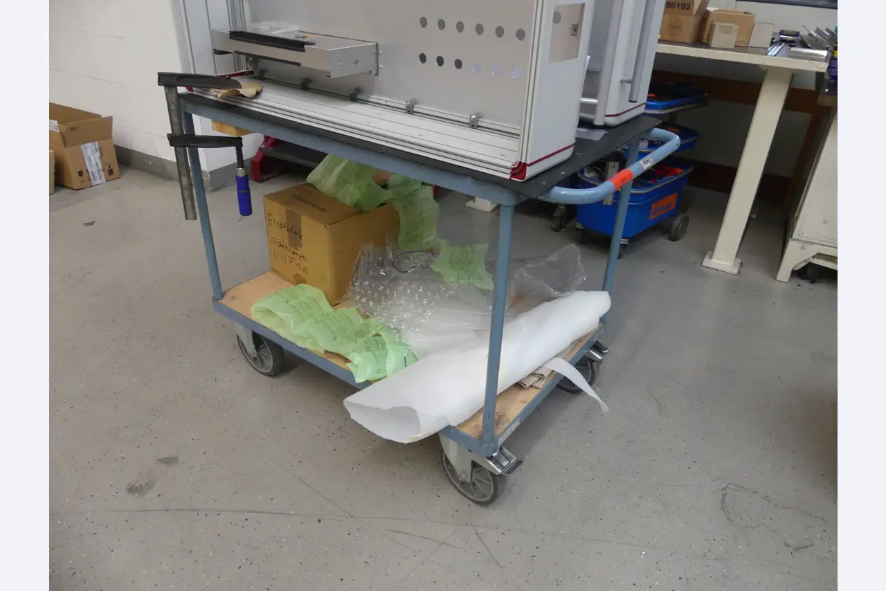 Maschinen und Betriebsausstattung eines Maschinenbauunternehmens-1