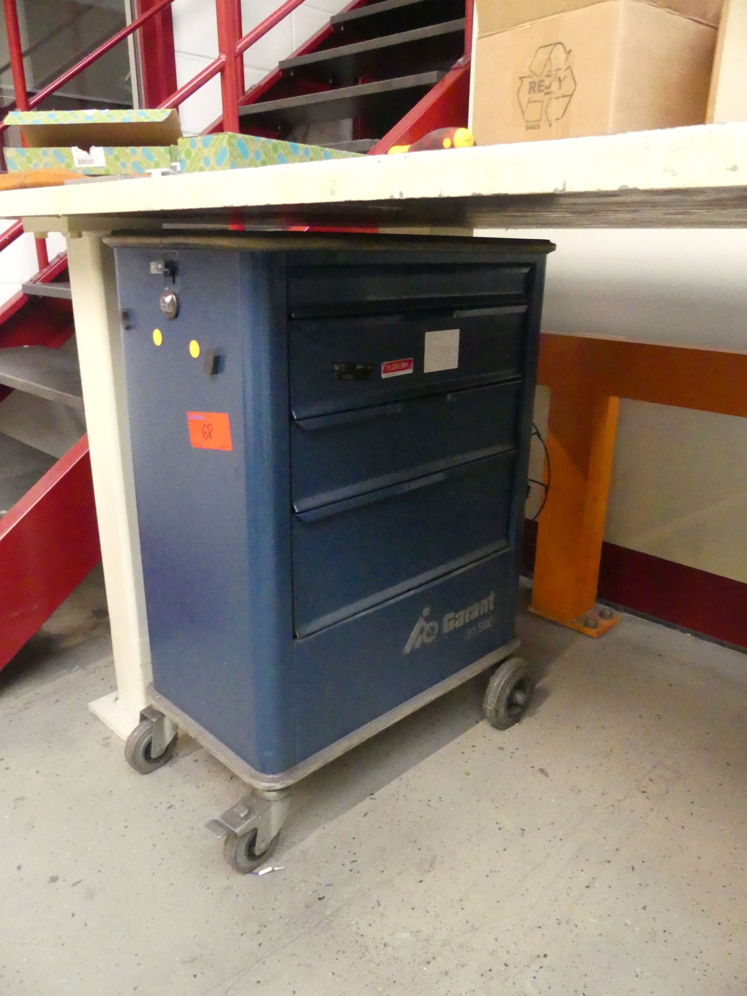 Maschinen und Betriebsausstattung eines Maschinenbauunternehmens-1