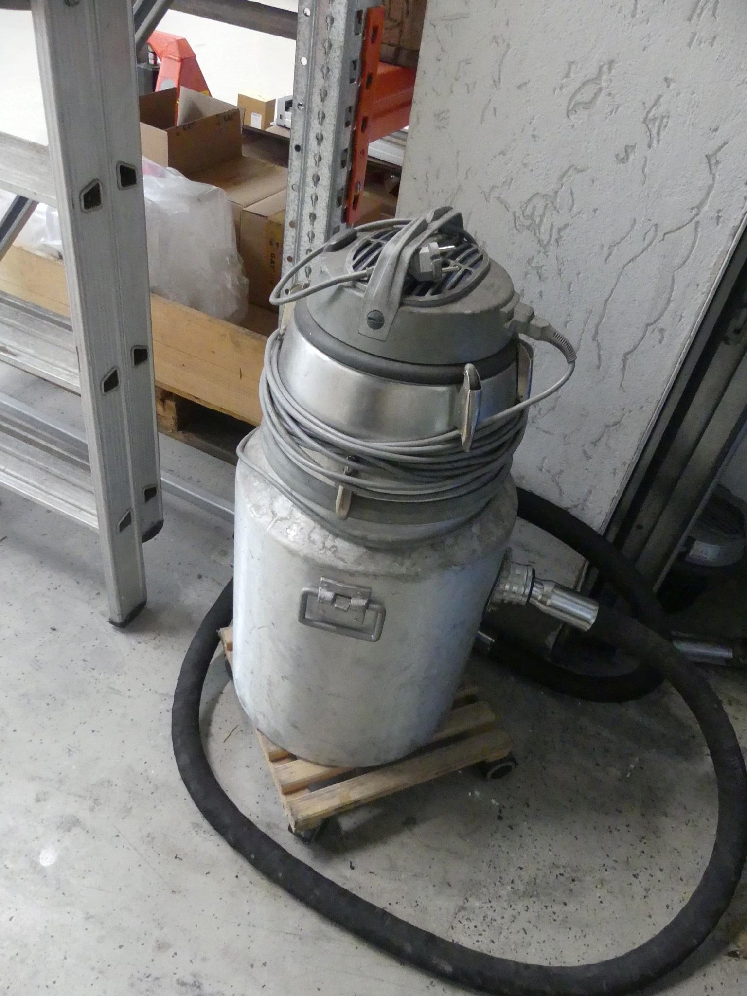 Maschinen und Betriebsausstattung eines Maschinenbauunternehmens-2