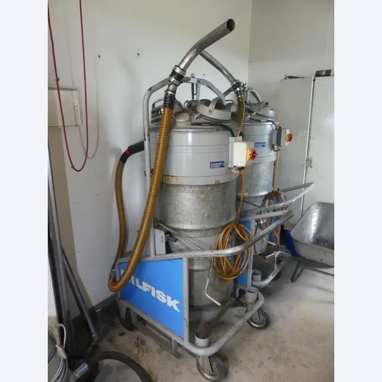 Maschinen und Betriebsausstattung eines Maschinenbauunternehmens-2