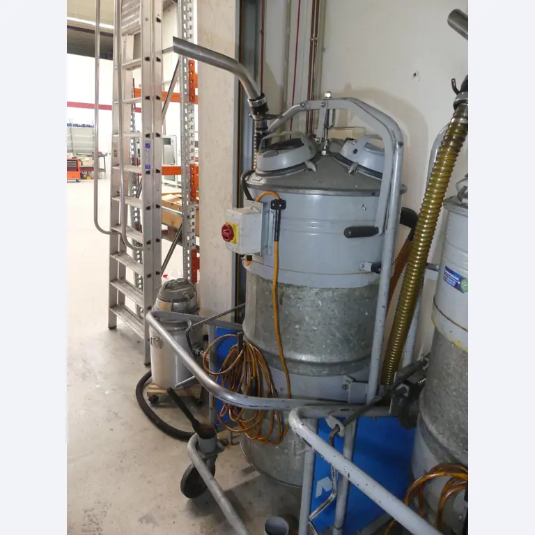 Maschinen und Betriebsausstattung eines Maschinenbauunternehmens-4