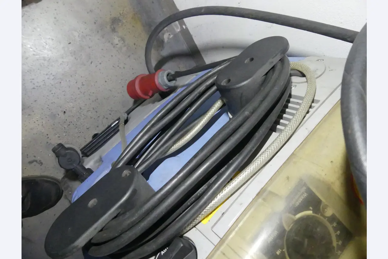 Maschinen und Betriebsausstattung eines Maschinenbauunternehmens-4