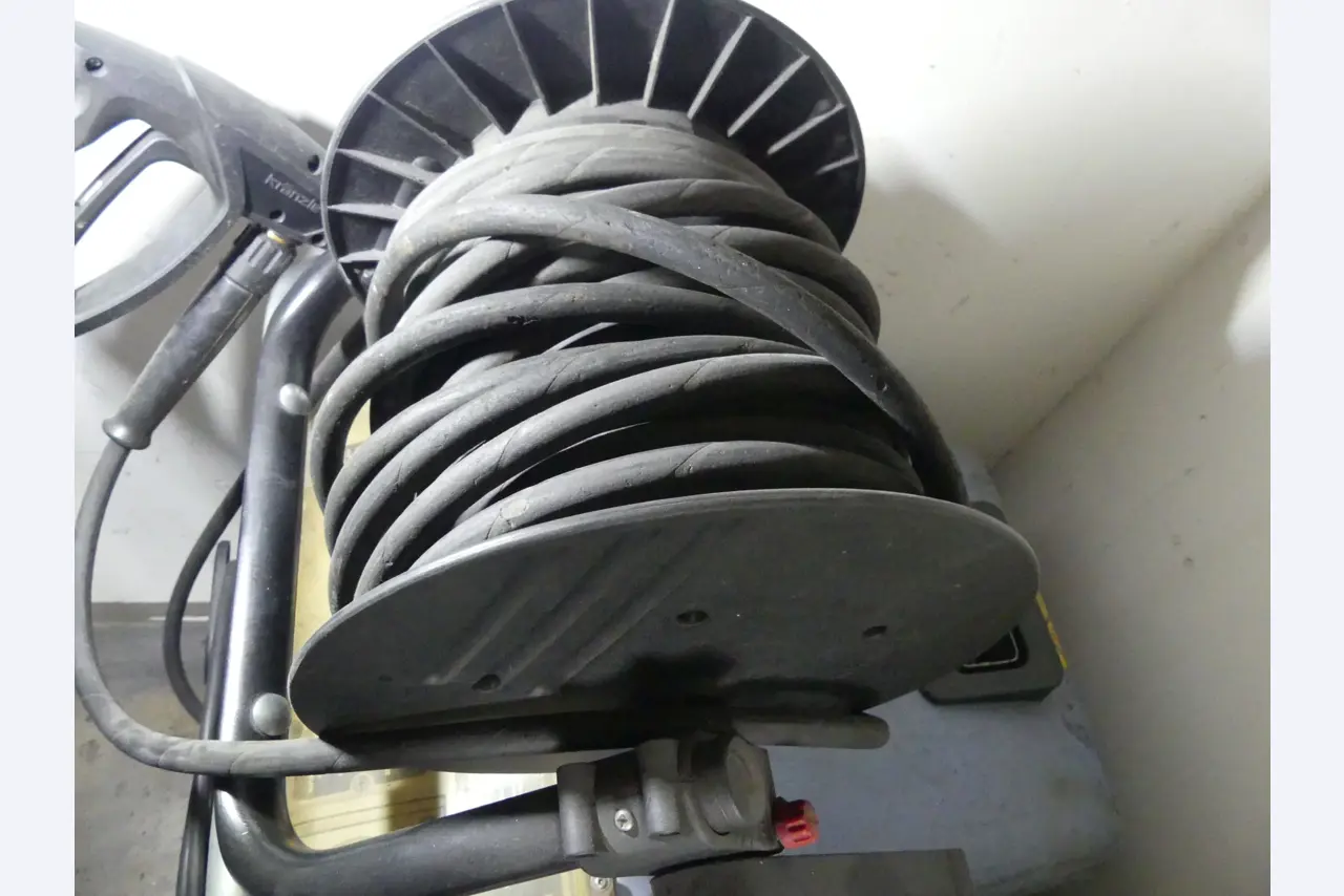 Maschinen und Betriebsausstattung eines Maschinenbauunternehmens-5