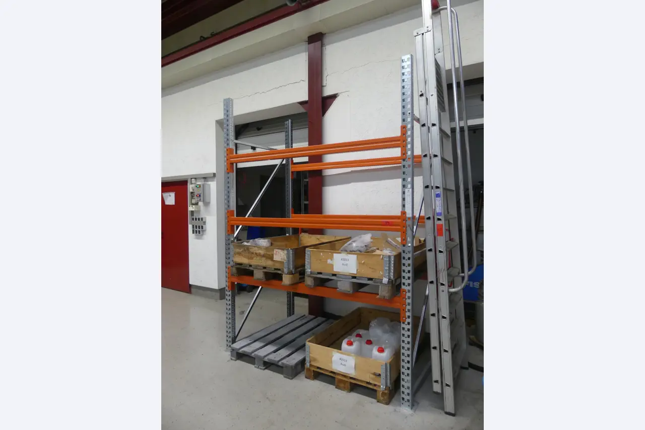 Maschinen und Betriebsausstattung eines Maschinenbauunternehmens-1