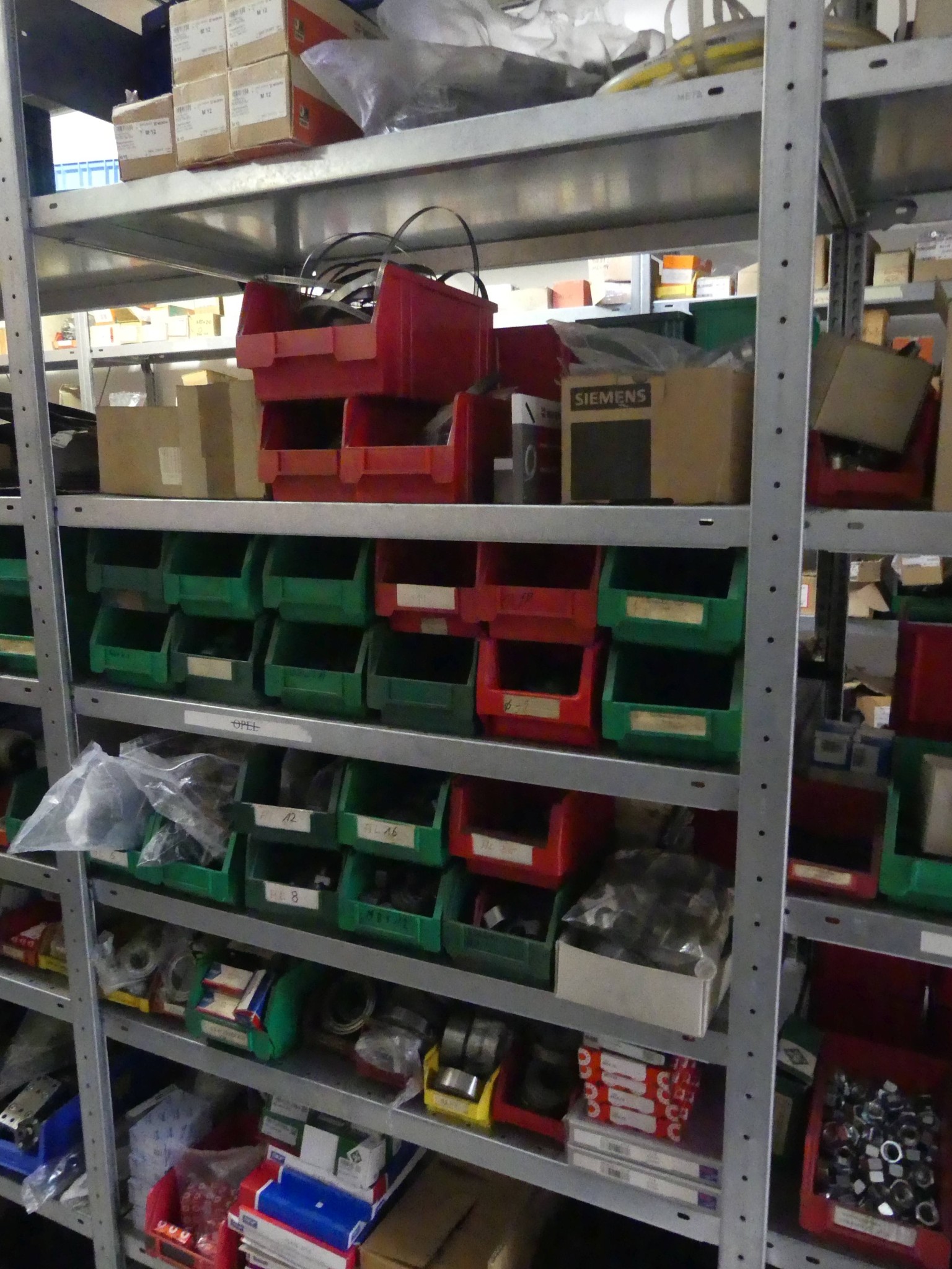 Maschinen und Betriebsausstattung eines Maschinenbauunternehmens-13