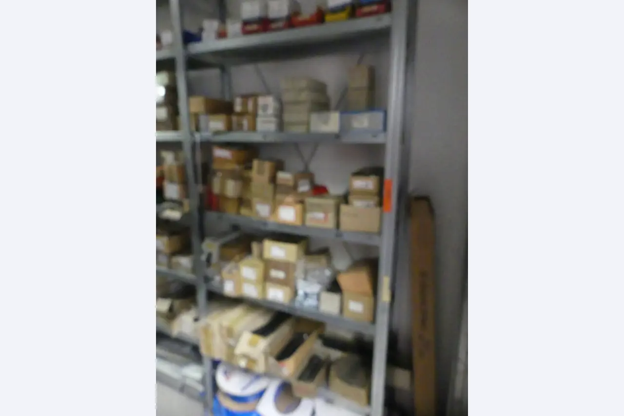 Maschinen und Betriebsausstattung eines Maschinenbauunternehmens-2