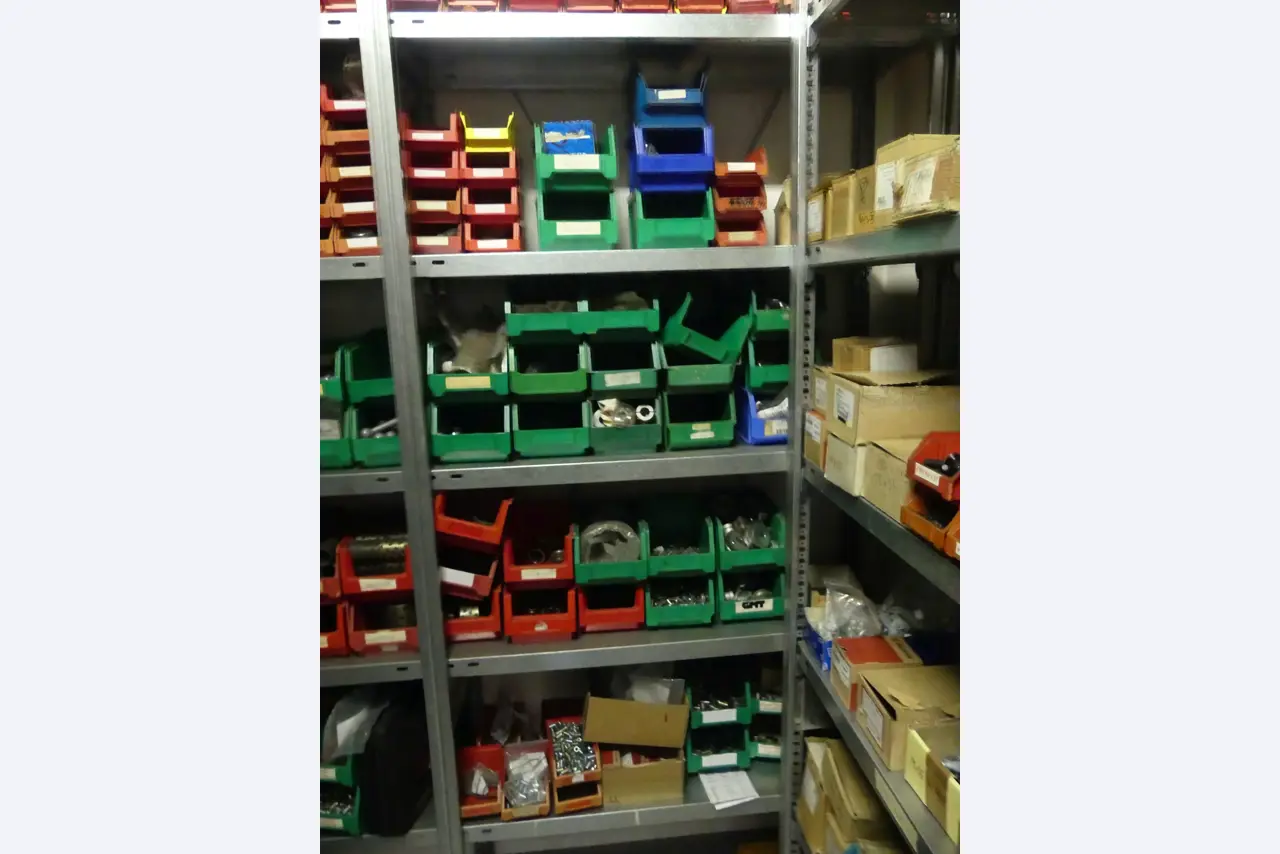 Maschinen und Betriebsausstattung eines Maschinenbauunternehmens-7