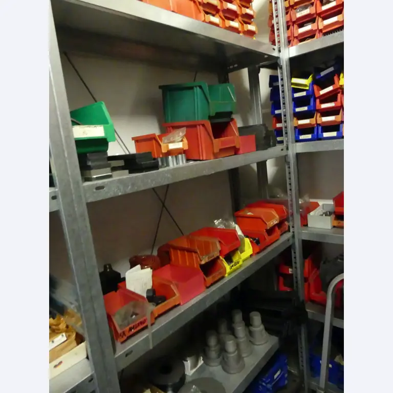 Maschinen und Betriebsausstattung eines Maschinenbauunternehmens-10