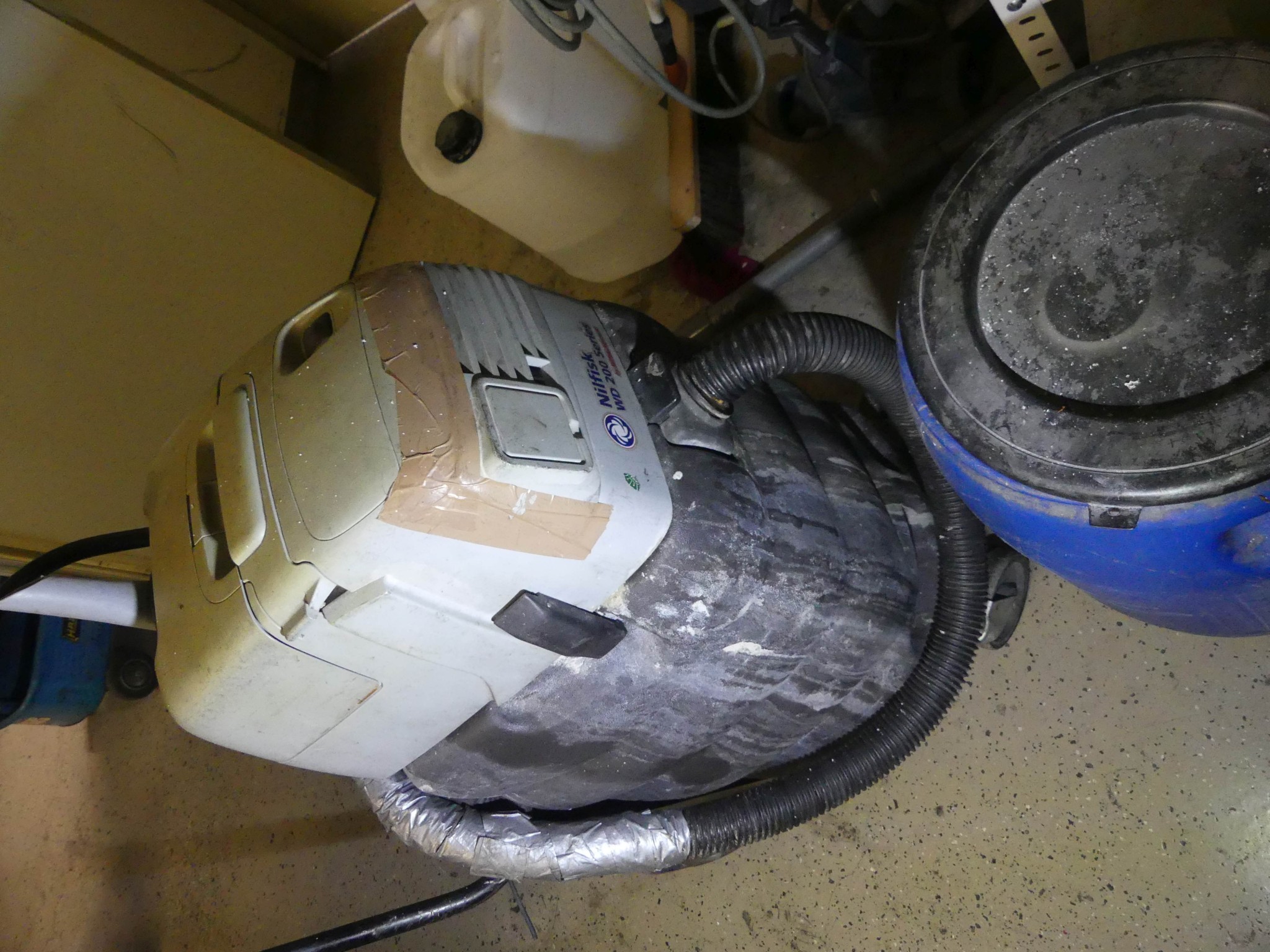 Maschinen und Betriebsausstattung eines Maschinenbauunternehmens-2