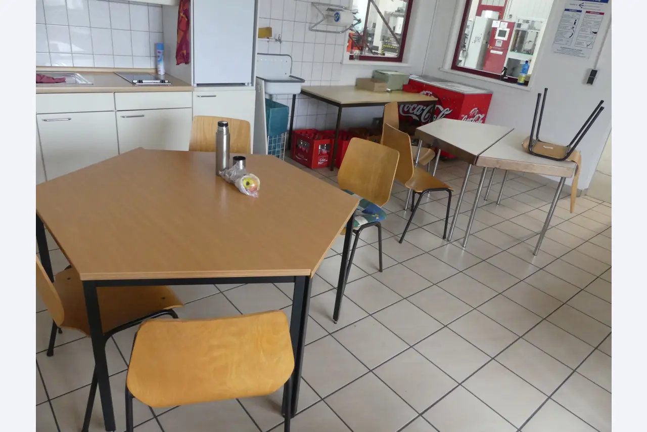 Maschinen und Betriebsausstattung eines Maschinenbauunternehmens-6