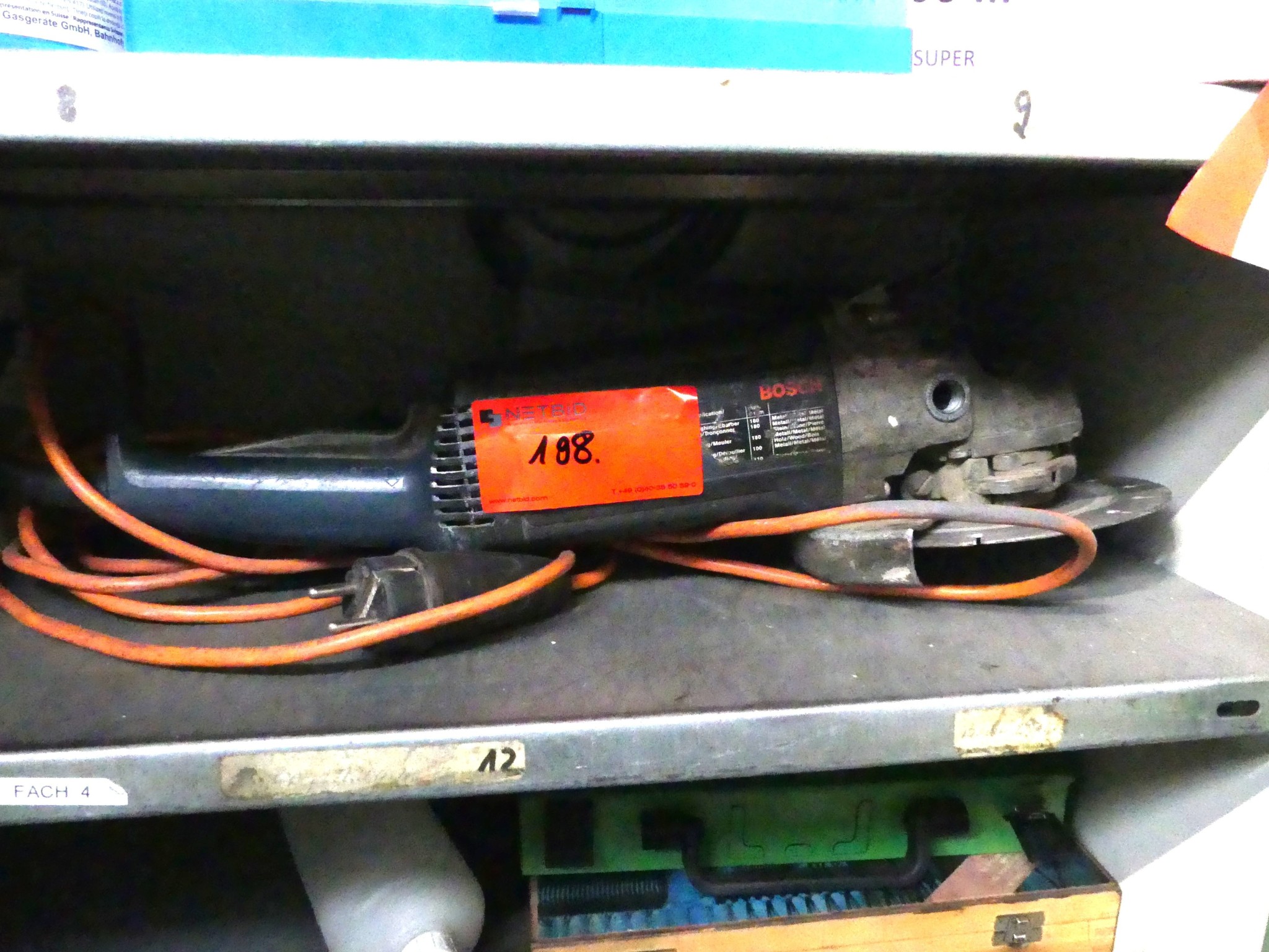 Maschinen und Betriebsausstattung eines Maschinenbauunternehmens-1