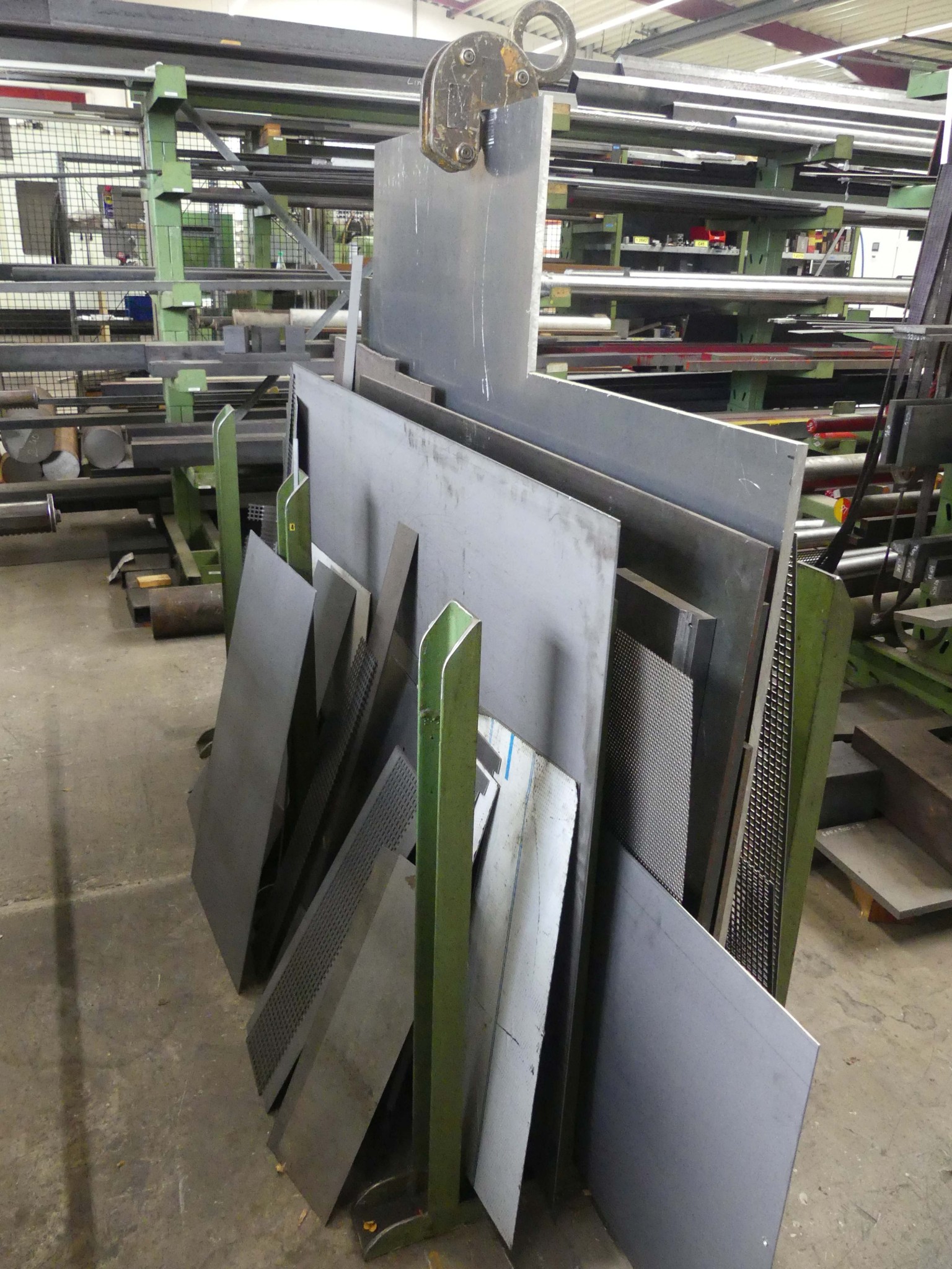 Maschinen und Betriebsausstattung eines Maschinenbauunternehmens-2