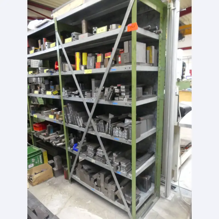 Maschinen und Betriebsausstattung eines Maschinenbauunternehmens-1