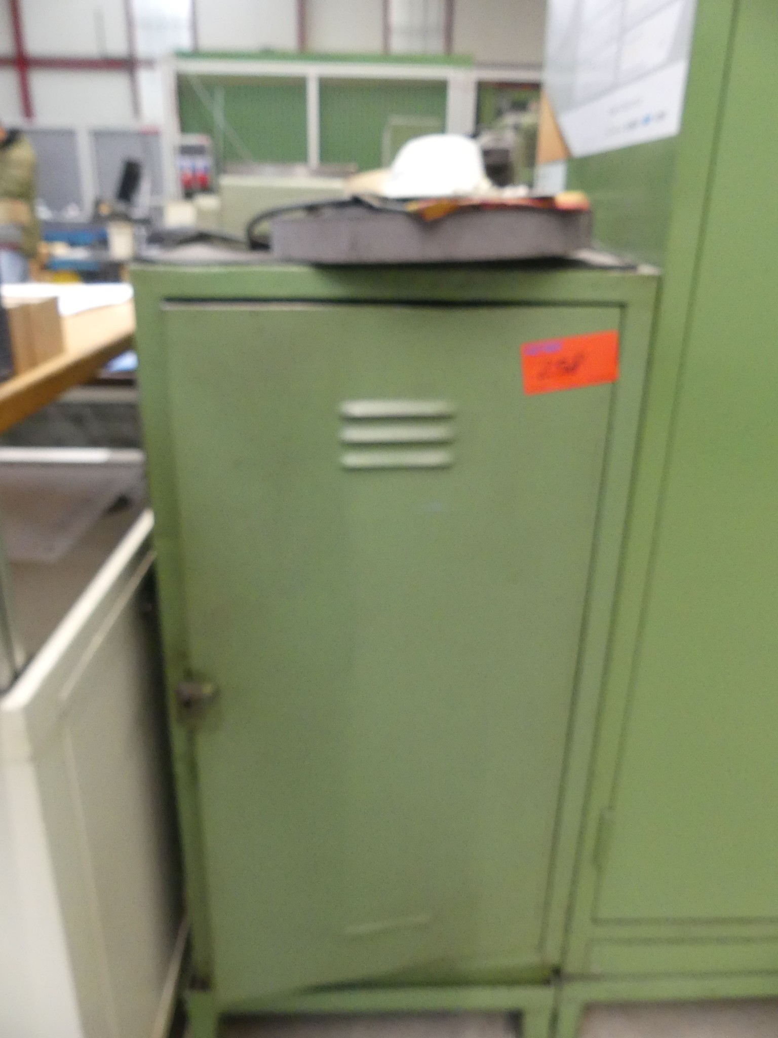 Maschinen und Betriebsausstattung eines Maschinenbauunternehmens-1