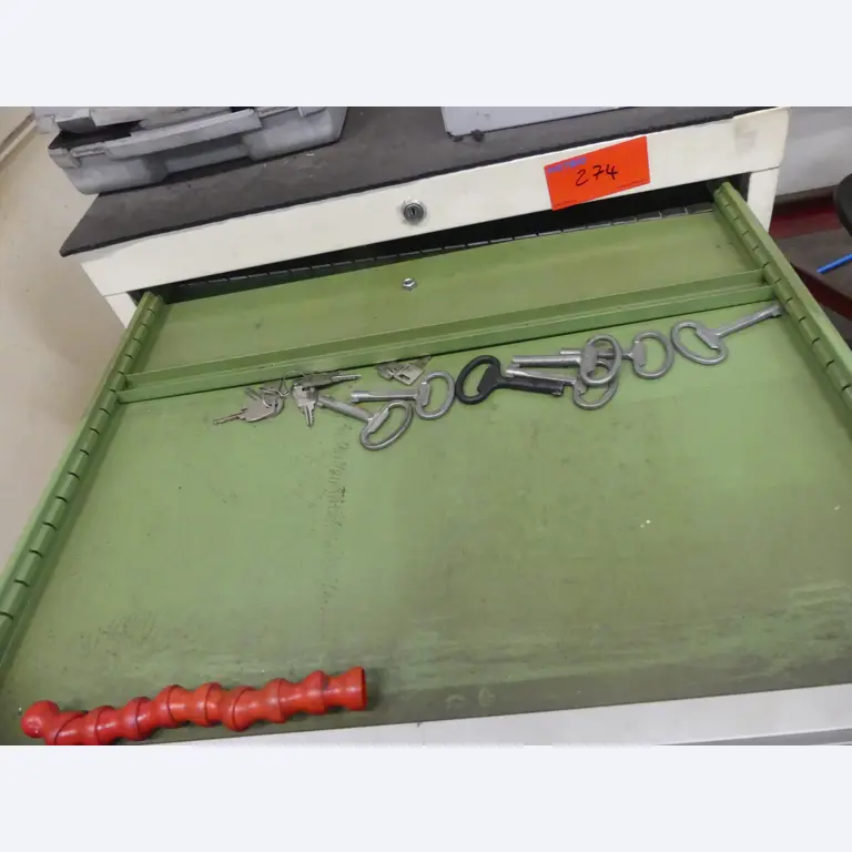 Maschinen und Betriebsausstattung eines Maschinenbauunternehmens-2