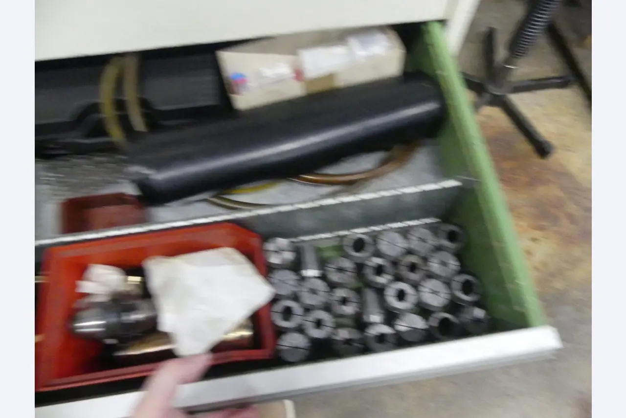 Maschinen und Betriebsausstattung eines Maschinenbauunternehmens-6