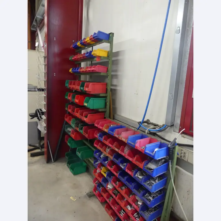 Maschinen und Betriebsausstattung eines Maschinenbauunternehmens-1