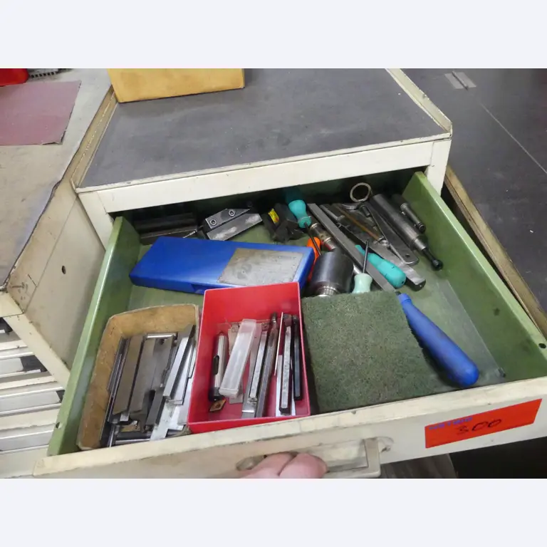 Maschinen und Betriebsausstattung eines Maschinenbauunternehmens-2