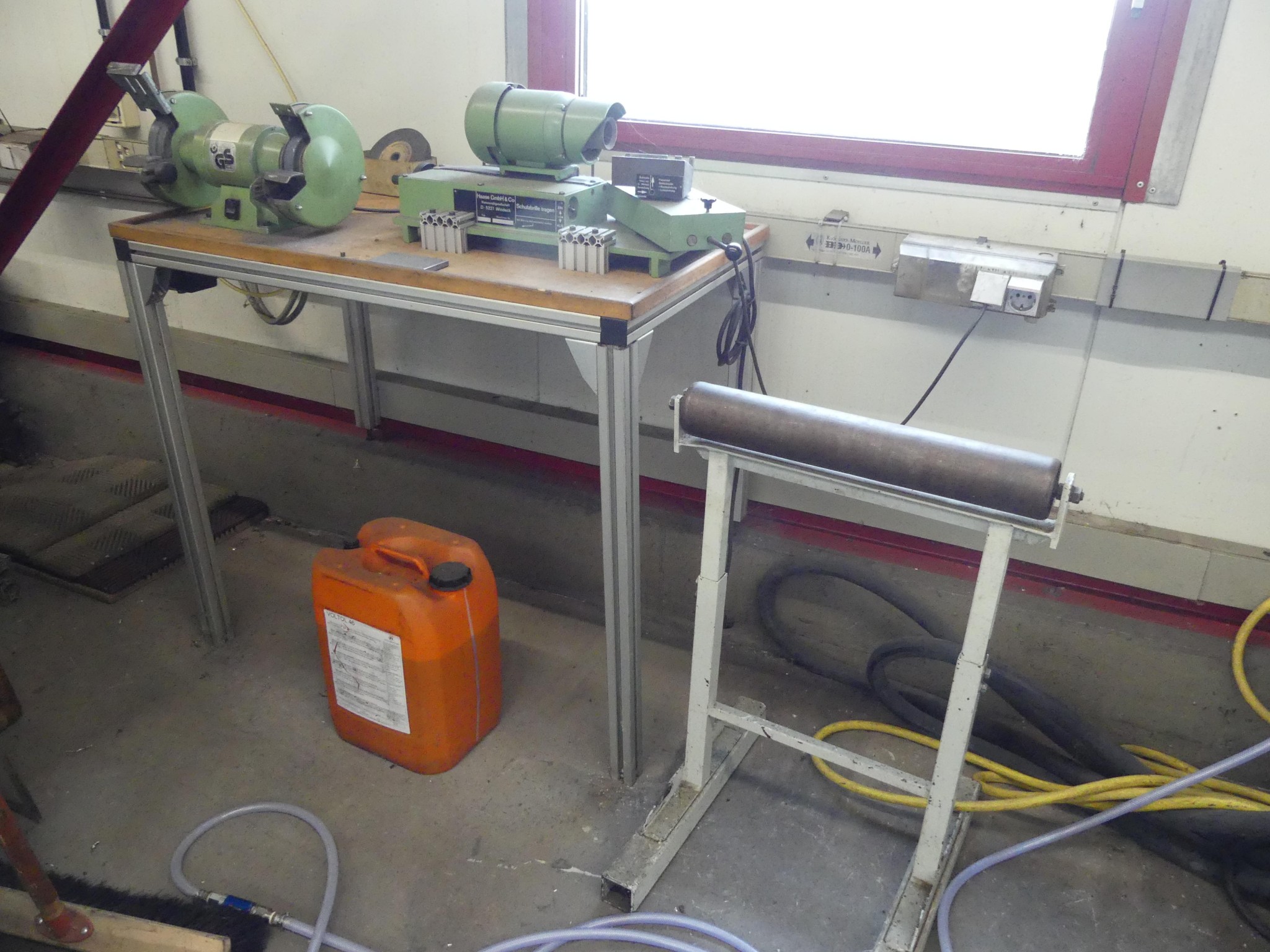 Maschinen und Betriebsausstattung eines Maschinenbauunternehmens-1