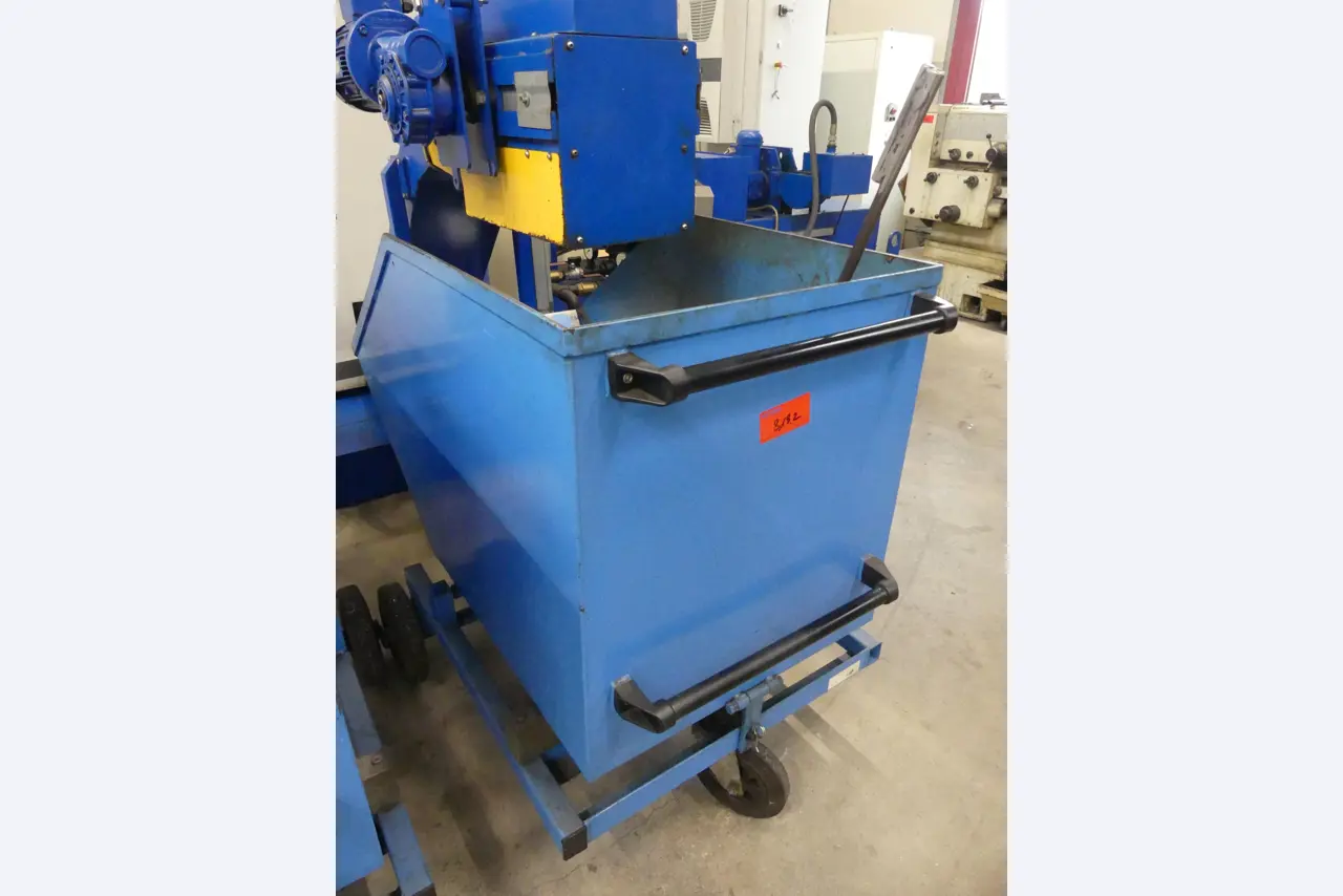 Maschinen und Betriebsausstattung eines Maschinenbauunternehmens-1