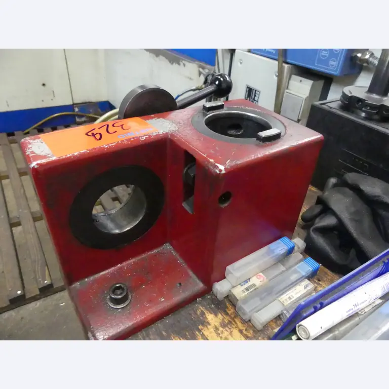 Maschinen und Betriebsausstattung eines Maschinenbauunternehmens-2