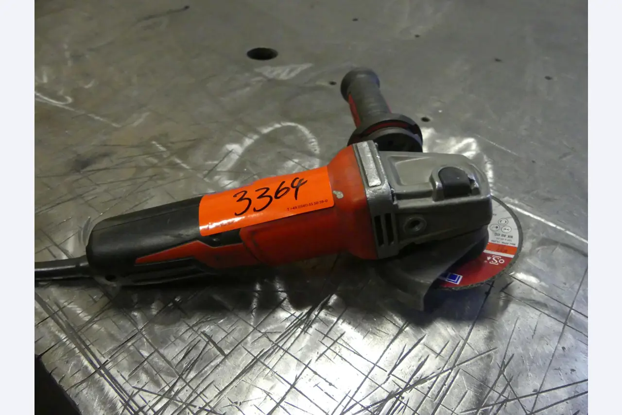 Maschinen und Betriebsausstattung eines Maschinenbauunternehmens-1